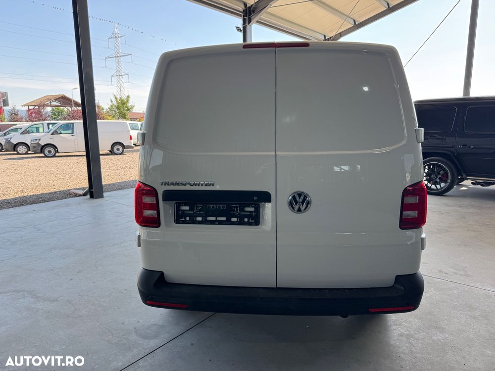 Volkswagen Transporter - 9