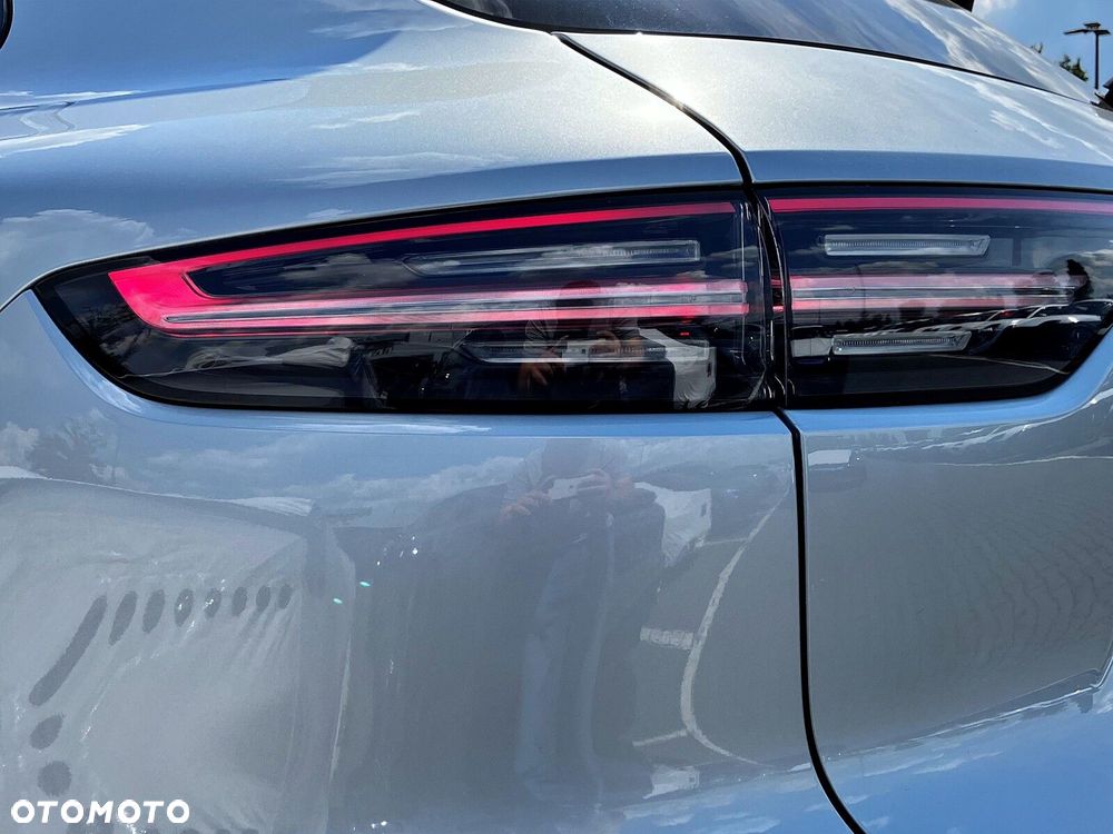 Porsche Cayenne - 10