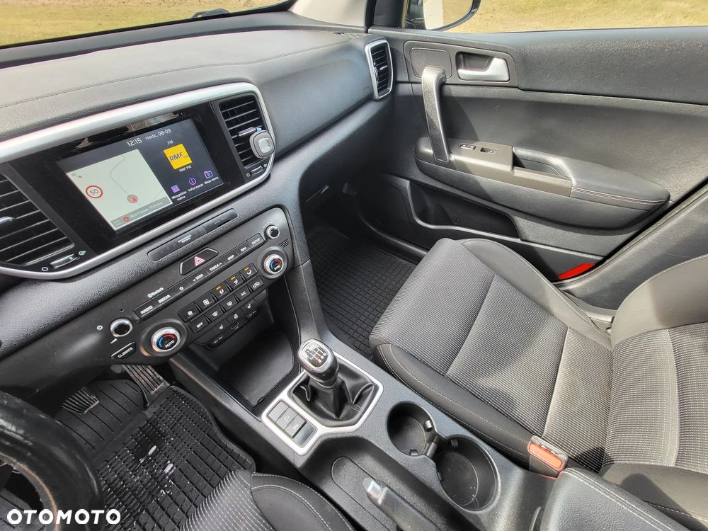 Kia Sportage 1.6 GDI L Business Line Plus 2WD - 24