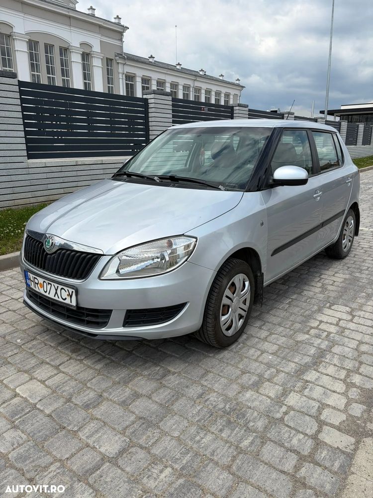 Skoda Fabia 1.2 HTP Ambiente - 3