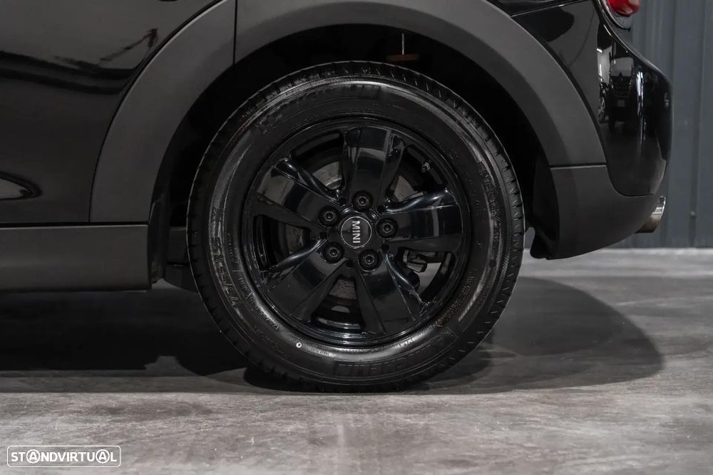 MINI 5 Portas One D - 31