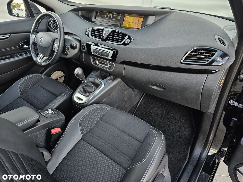 Renault Grand Scenic Energy dCi 130 Euro 6 S&S Bose Edition - 32