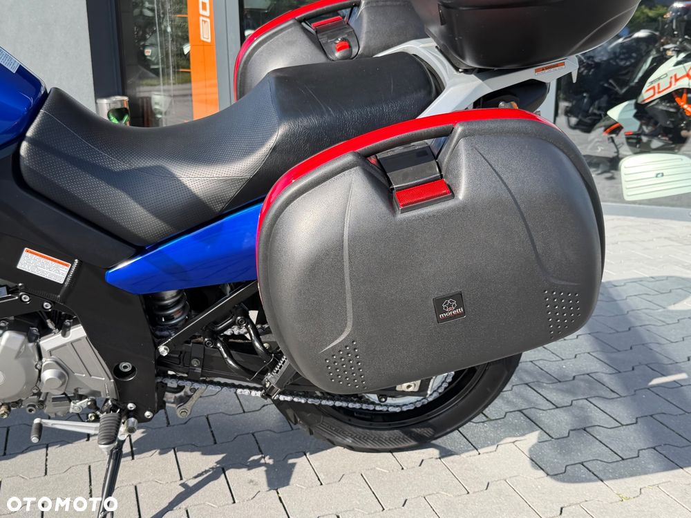 Suzuki V-STROM - 31