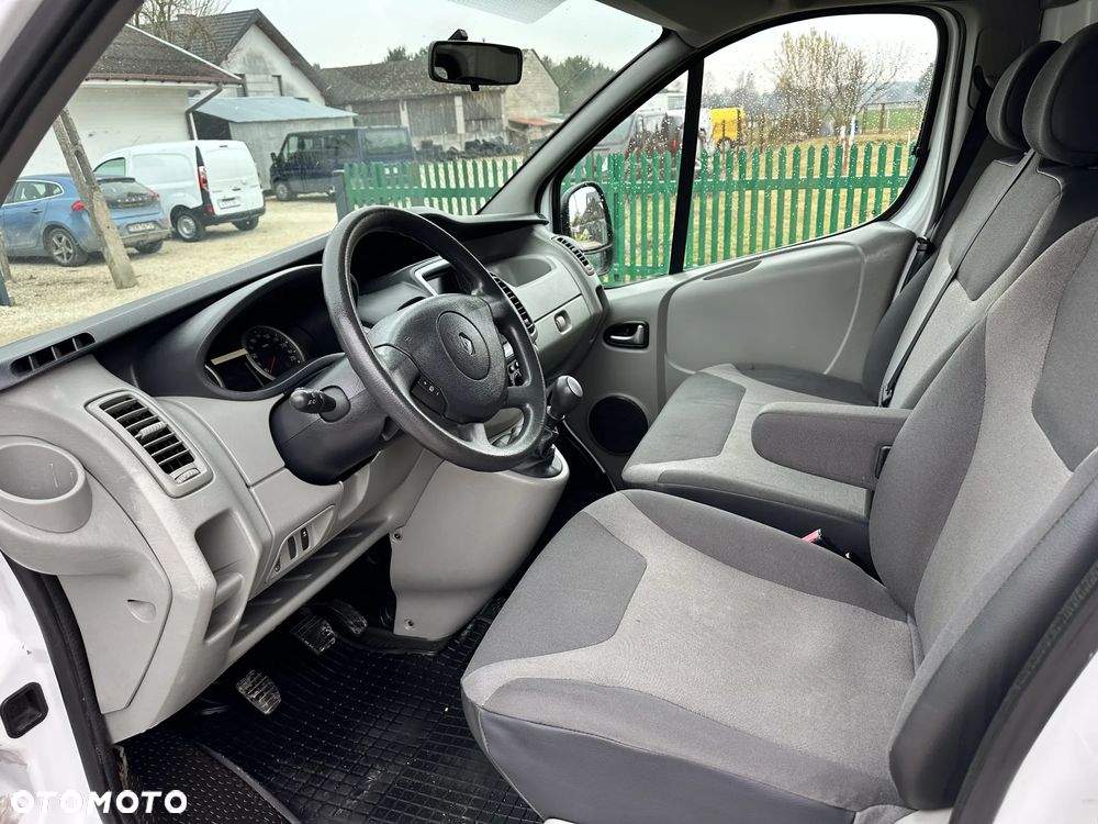 Renault Trafic - 6