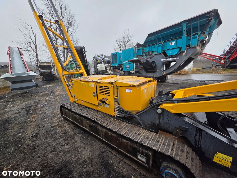 McCloskey Anaconda TR60 Stockpiler - 13