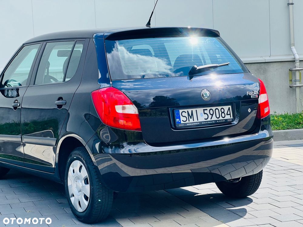 Skoda Fabia 1.2 HTP COOL EDITION - 17