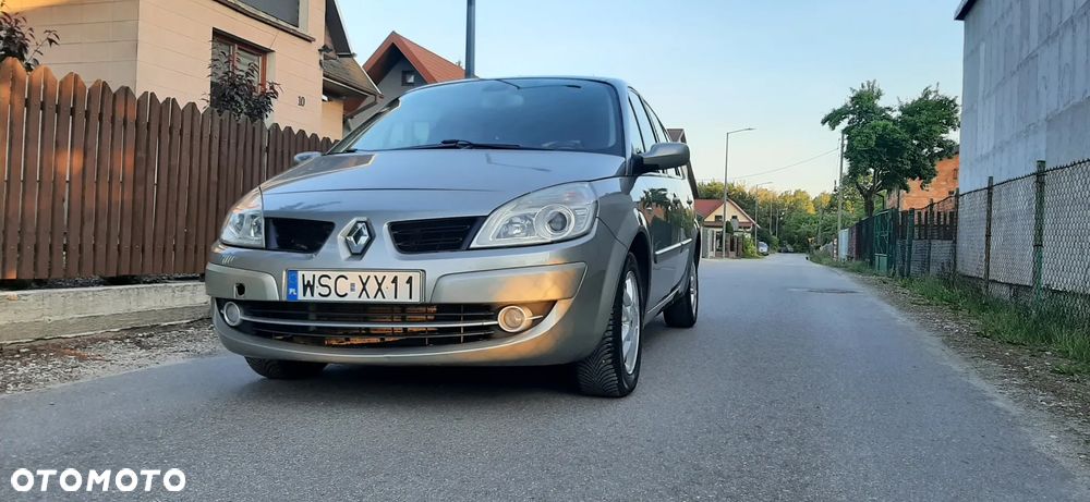Renault Grand Scenic 1.9 dCi FAP Exception - 18