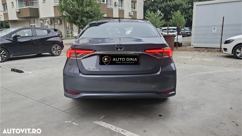 Toyota Corolla 1.8 HSD Dynamic - 5