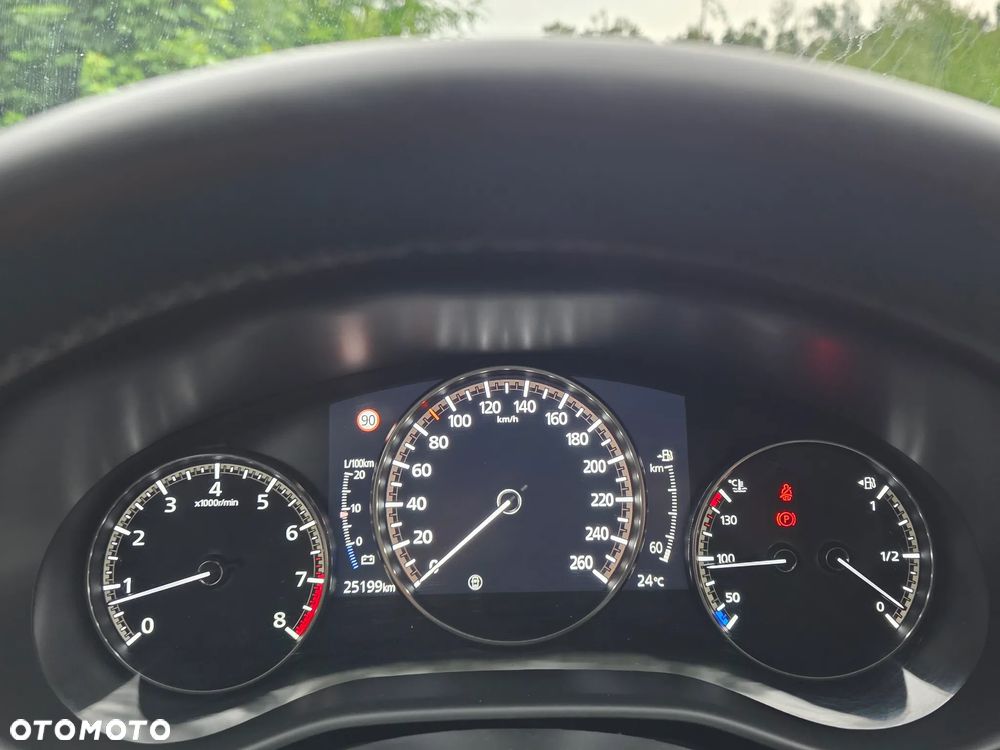 Mazda 3 e-SKYACTIV-G 2.0 M HYBRID - 8