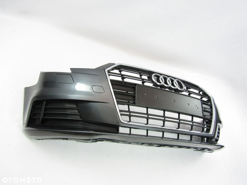 Zderzak przedni Audi A3 8V 16 - 20 Sprysk. Lakier LZ7S - 11