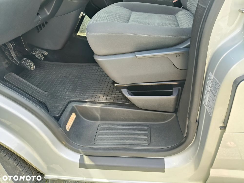 Volkswagen Caravelle L1 Comfortline - 20