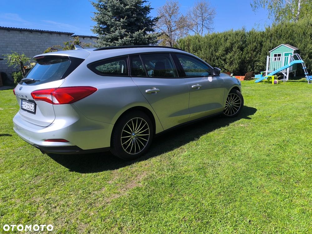 Ford Focus 1.5 TDCi Titanium - 6