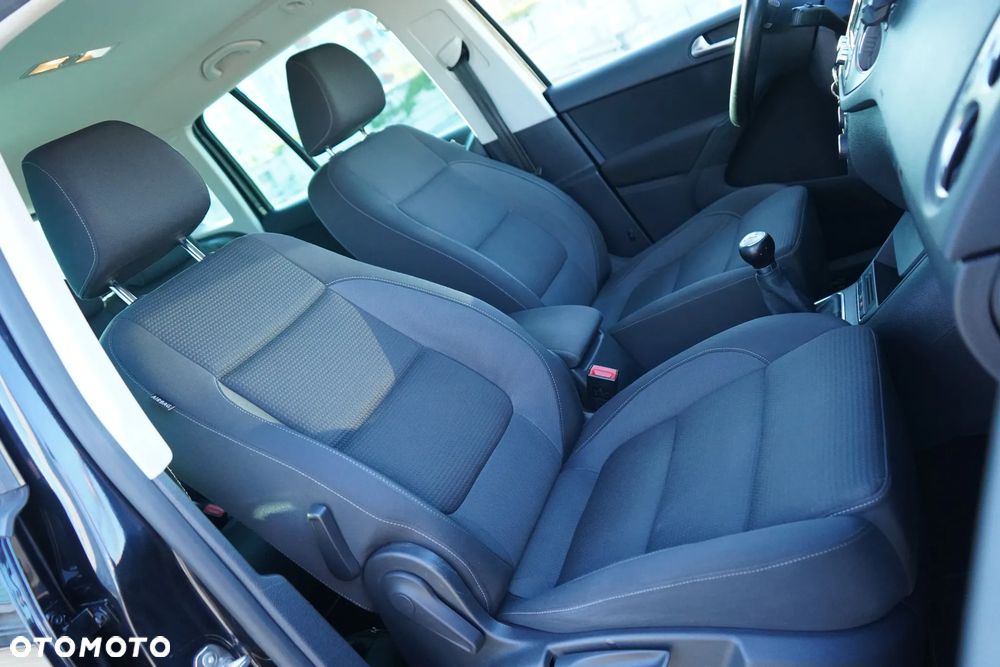 Volkswagen Tiguan 1.4 TSI BlueMotion Technology Team - 24