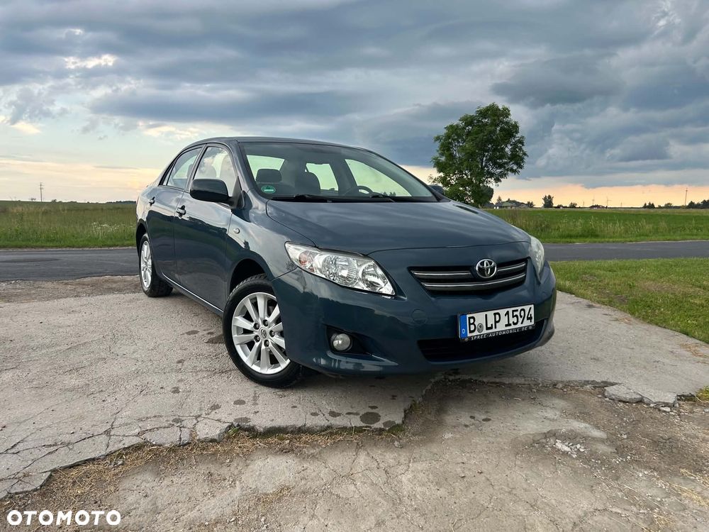 Toyota Corolla 1.6 VVT-i Premium - 13