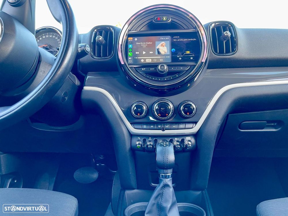 MINI Countryman Cooper SE ALL4 Auto - 16