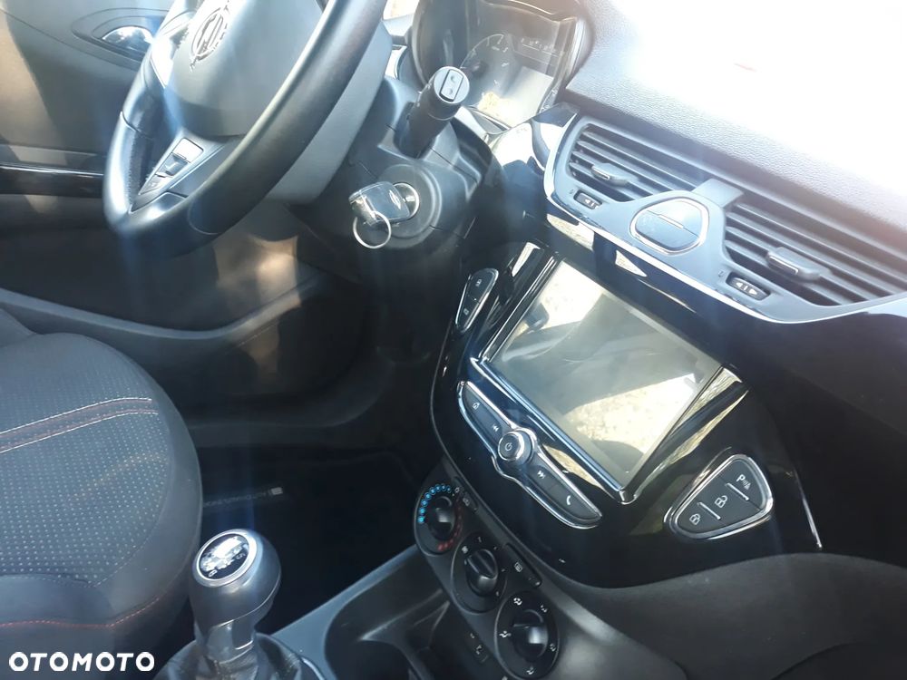 Opel Corsa 1.4 T Cosmo S&S - 17