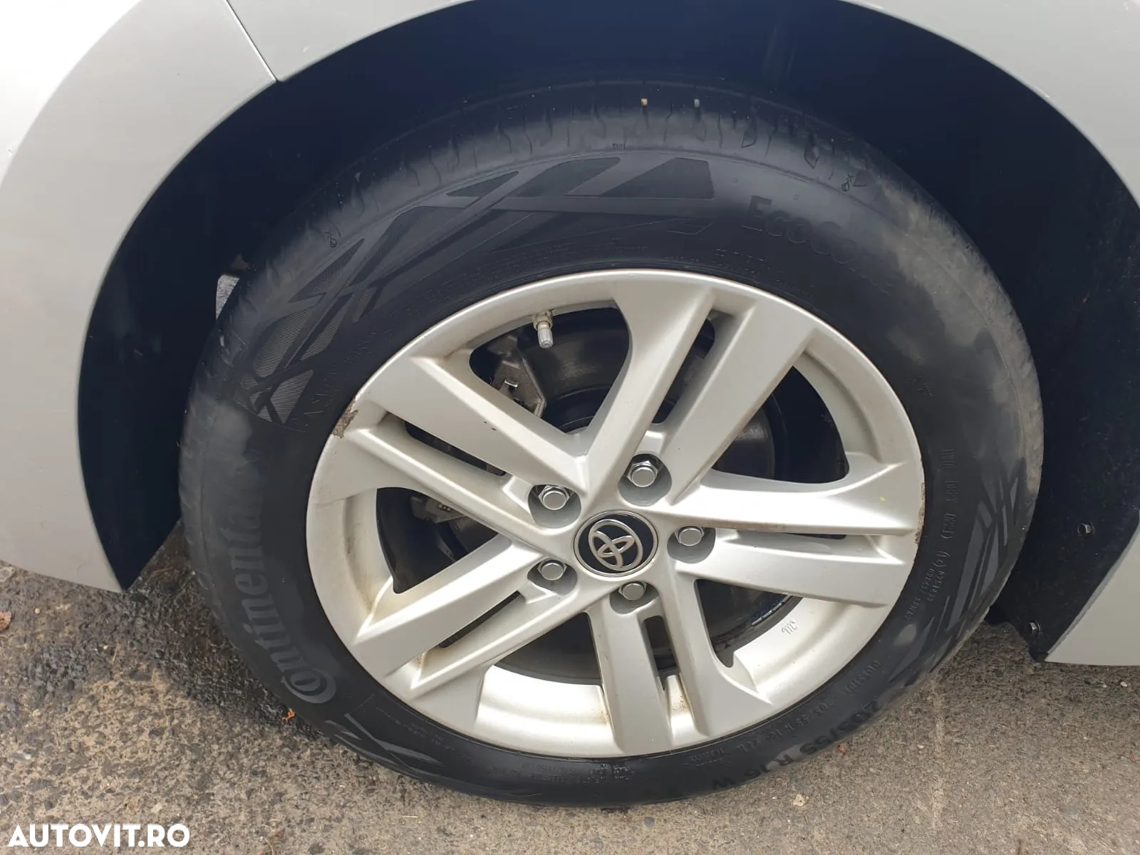 Toyota Corolla 1.8 HSD Dynamic - 11