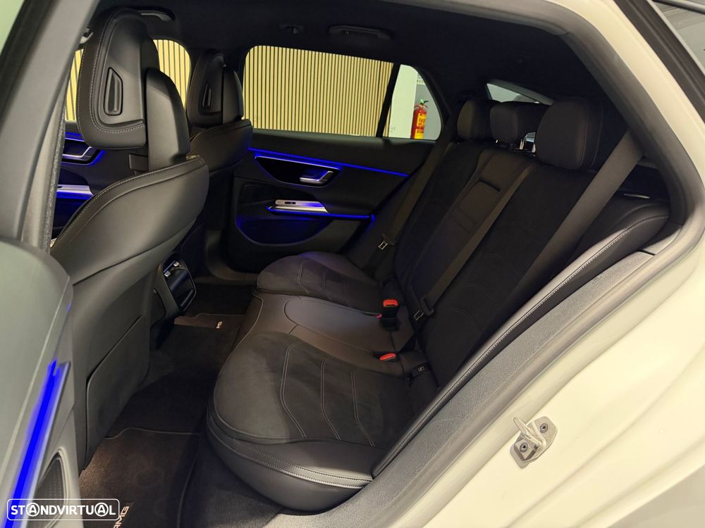 Mercedes-Benz E 300 de - 9