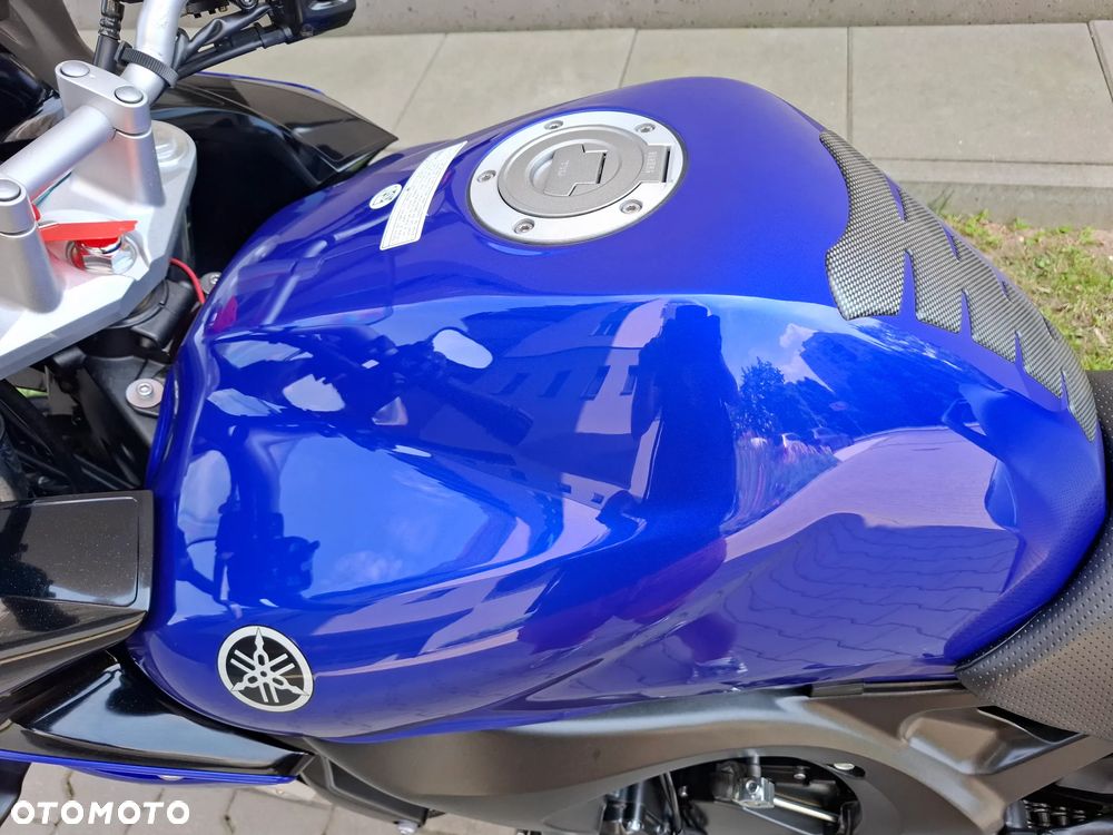 Yamaha FZ6 - 20