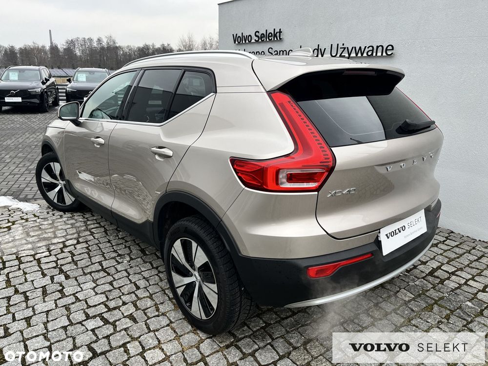 Volvo XC 40 - 33