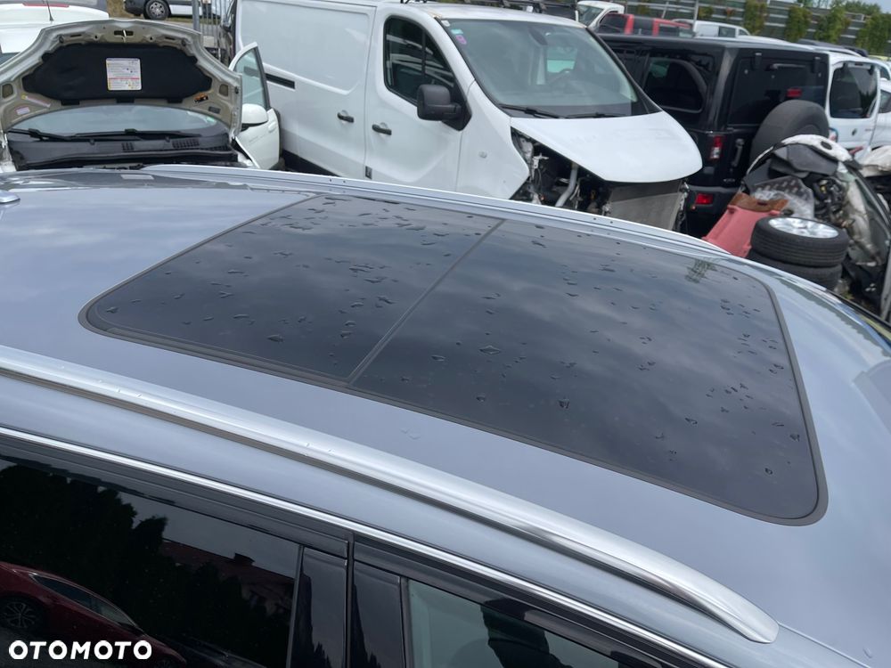 Audi A6 Avant 2.0 TDI Ultra DPF S tronic - 22