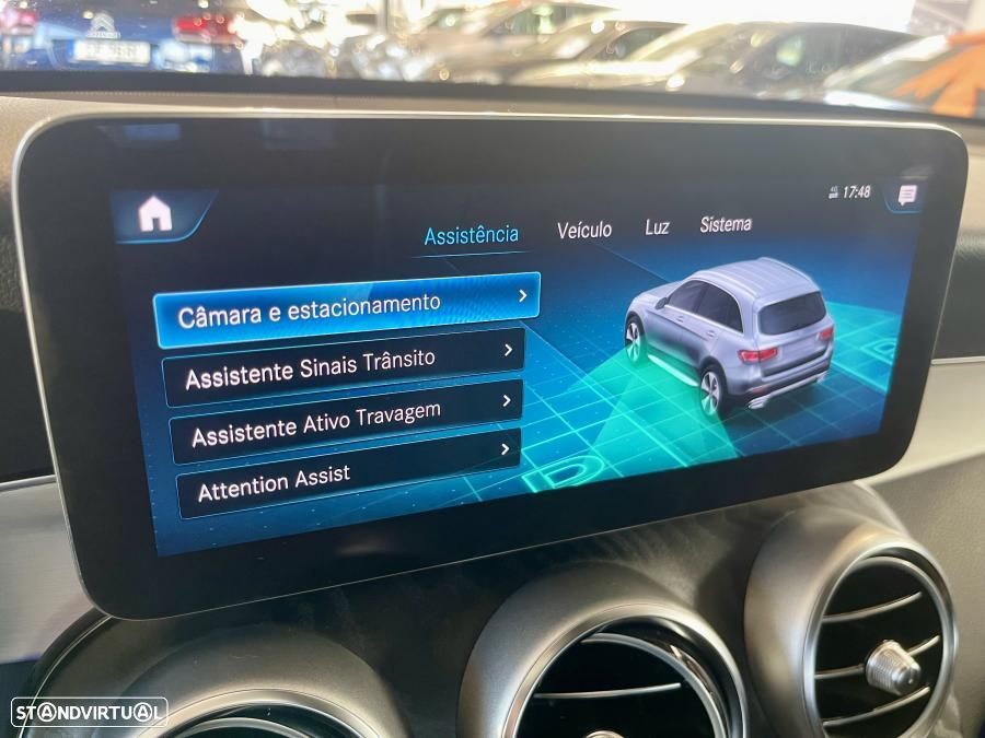 Mercedes-Benz GLC 300 de 4Matic 9G-TRONIC AMG Line - 24