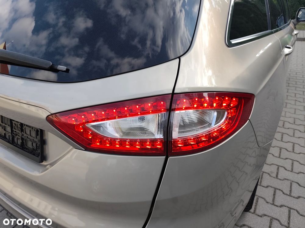 Ford Mondeo 2.0 TDCi STart-Stopp PowerShift-Aut Titanium - 36