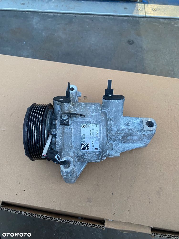 DACIA DUSTER 1 I 2 II DOKKER LODGY LOGAN SANDERO II III POMPA KOMPRESOR SPRĘŻARKA KLIMATYZACJI 1.2T 17r - 6