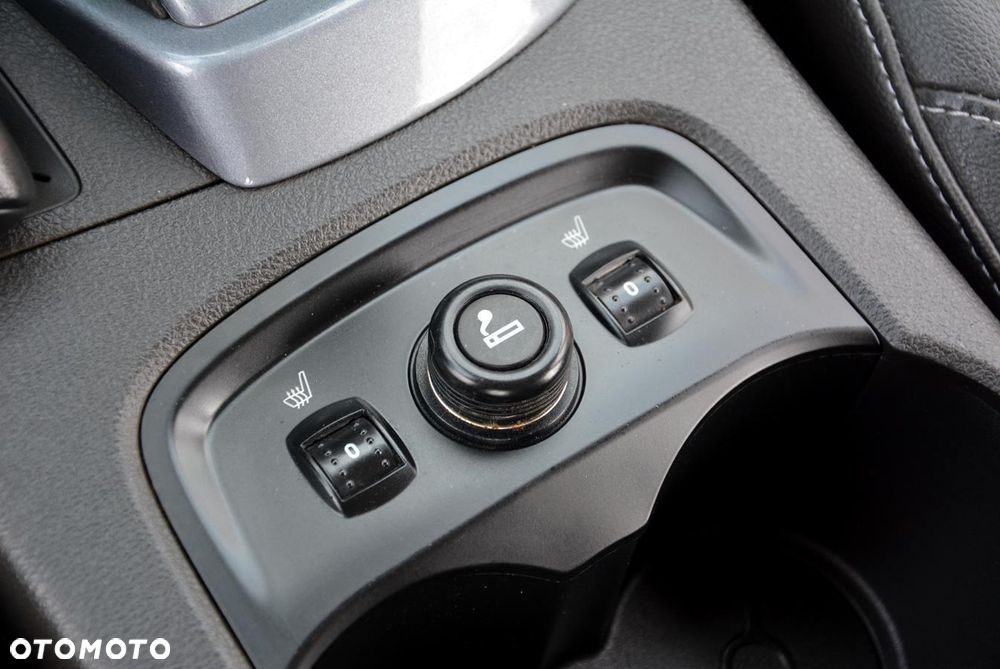 Ford Focus 1.6 EcoBoost Start-Stopp-System Titanium - 35