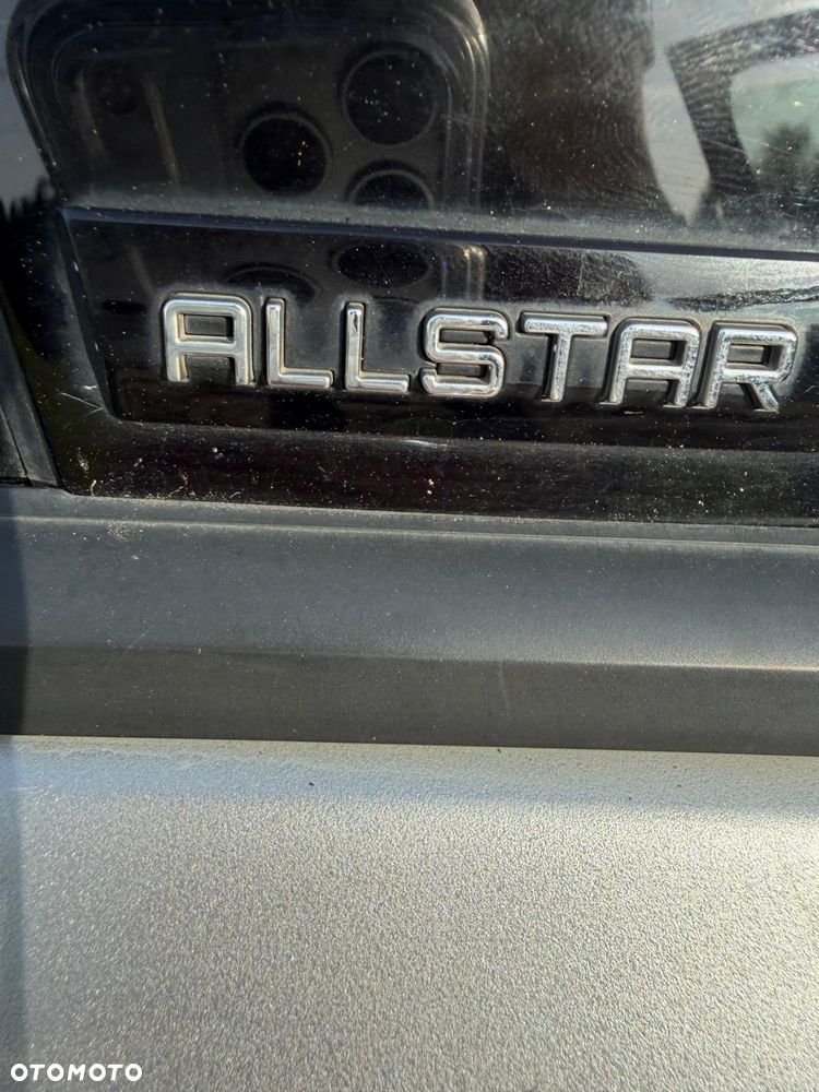 Volkswagen Golf 1.6 TDI BlueMotion Technology Allstar - 5