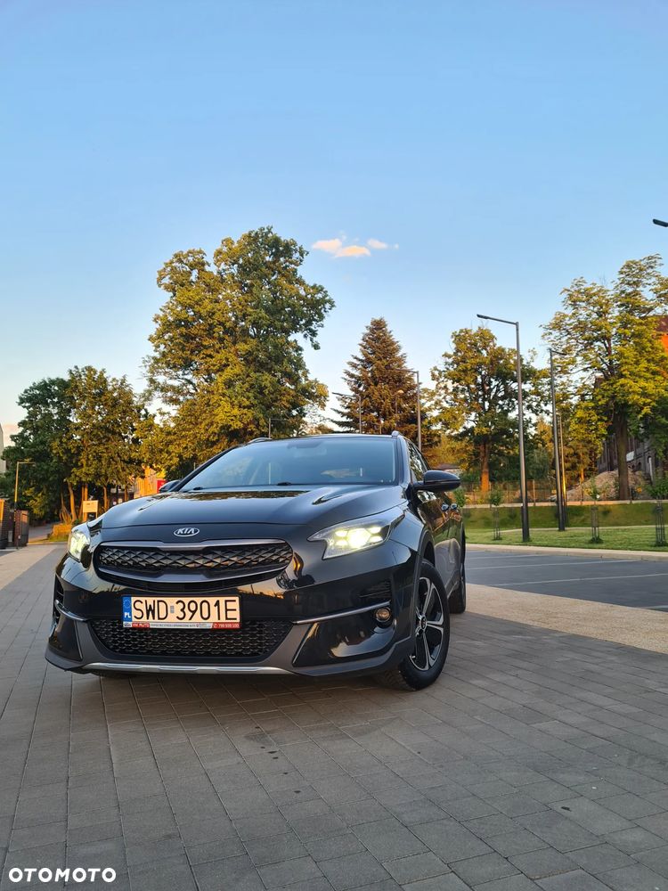 Kia XCeed - 12