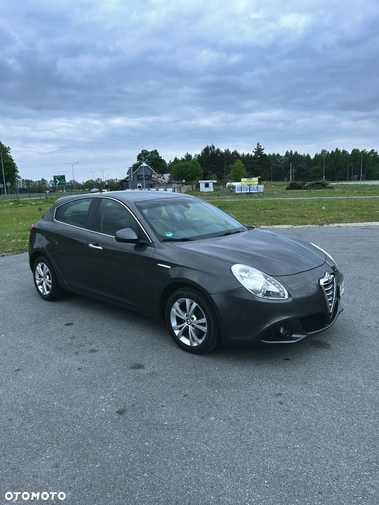 Alfa Romeo Giulietta 1.6 JTDM Distinctive - 4