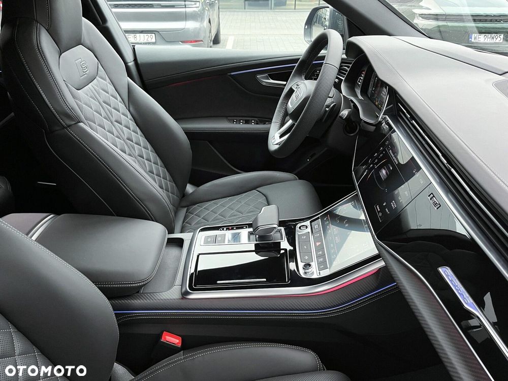 Audi Q8 - 23