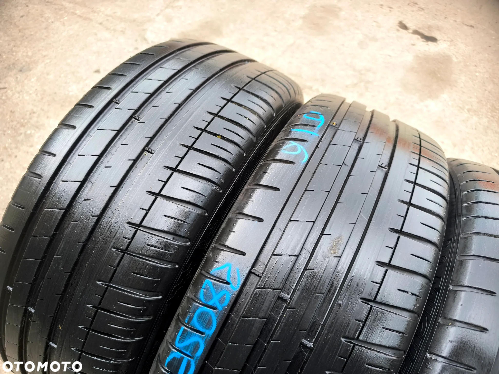 4x108 Felgi Aluminiowe Alufelgi 17 Koła Letnie Lato CITROEN C3 AIRCROSS C3 PICASSO C3 PLURIEL DS3 PEUGEOT 208 207 301 6mm Legnica ALU-RAD 205/45 - 21