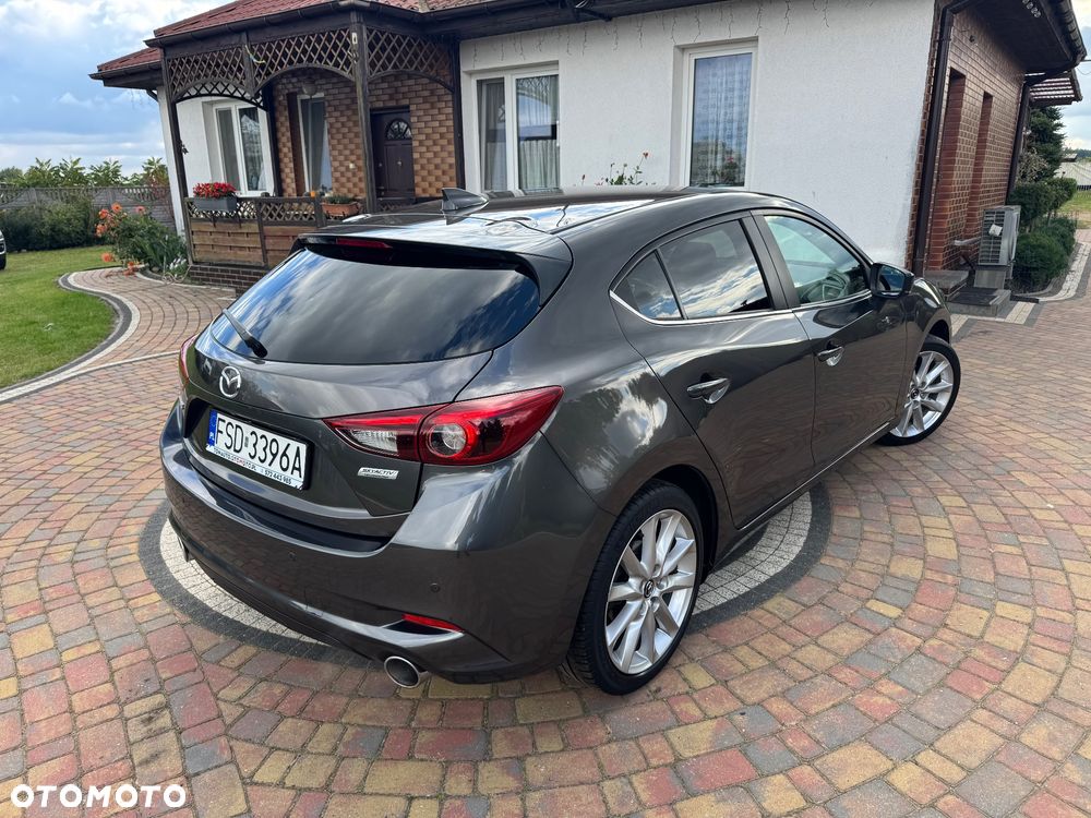 Mazda 3 - 7