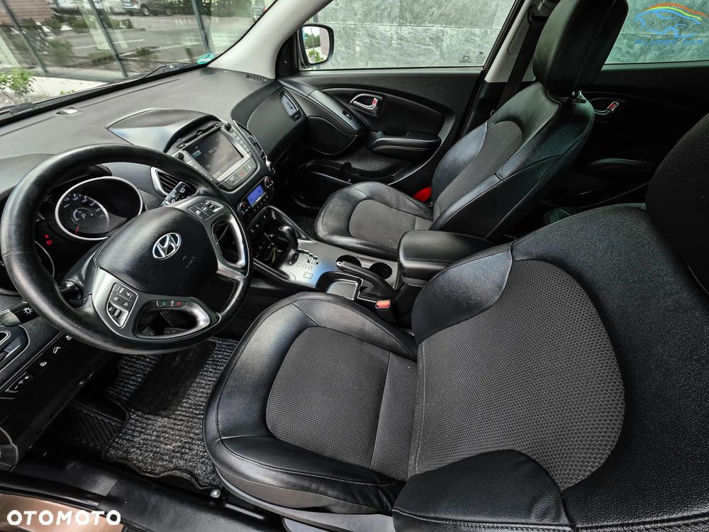 Hyundai ix35 2.0 CRDi 4WD Automatik Premium - 14