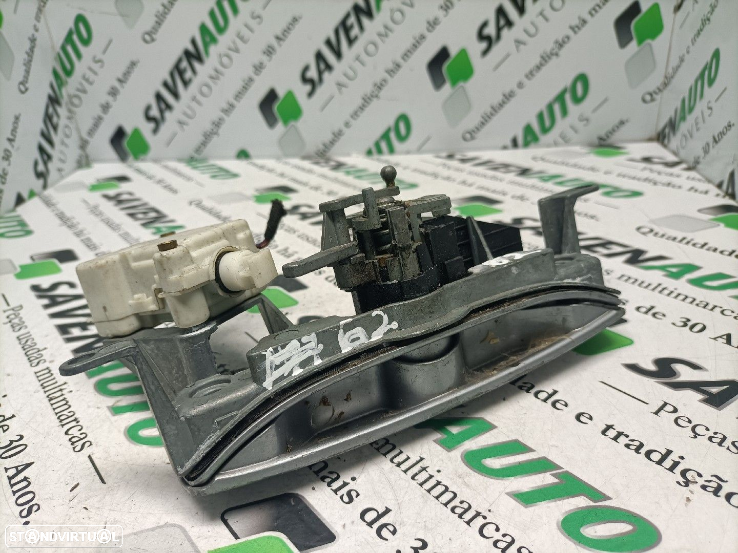 Interruptor / Switch / Botão Da Mala Volkswagen Polo (9N_) - 6