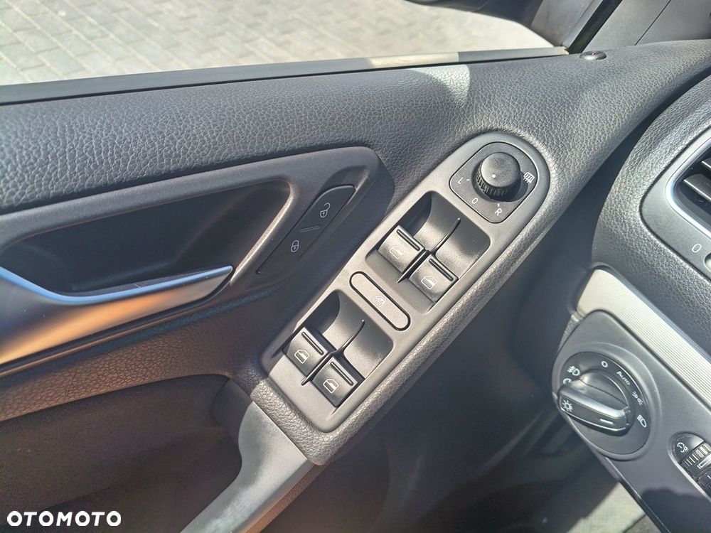 Volkswagen Golf 1.2 TSI Team - 30
