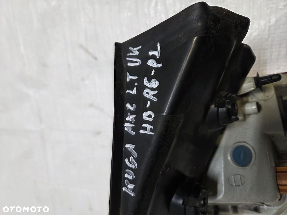 LAMPA TYLNA LEWA W BŁOTNIK FORD KUGA MK2  CV4413405AG - 10
