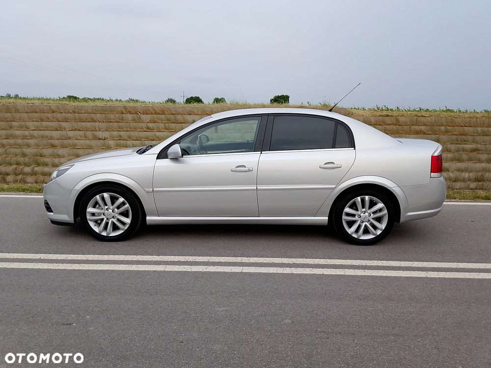 Opel Vectra 2.8 V6 Cosmo - 2