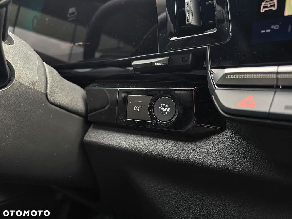 Renault Austral 1.3 TCe mHEV Evolution - 24