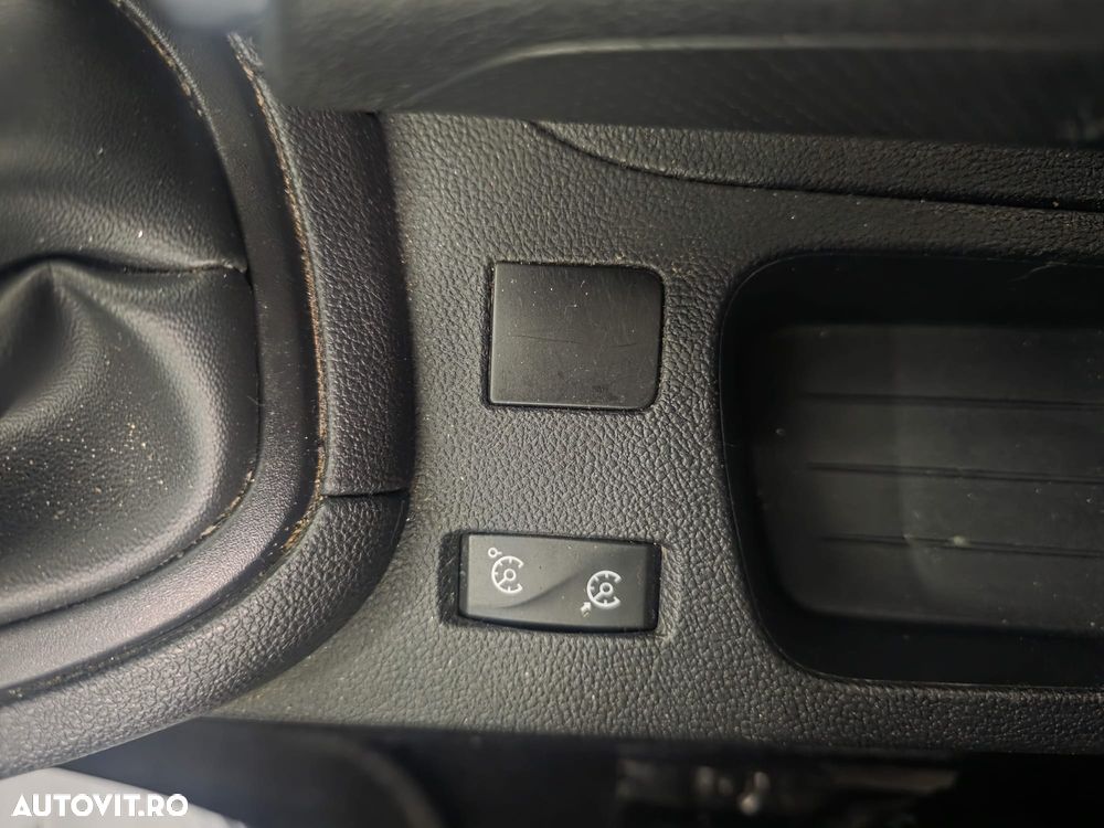 Renault Clio dCi Intens - 19