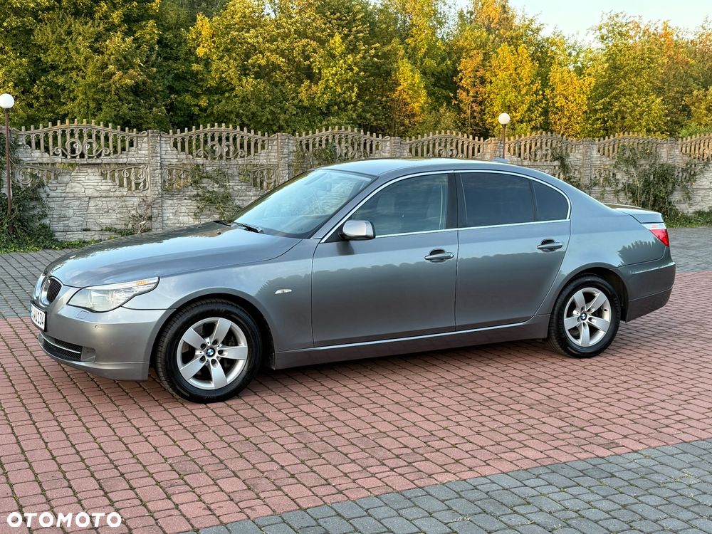 BMW Seria 5 525d Edition Lifestyle - 6