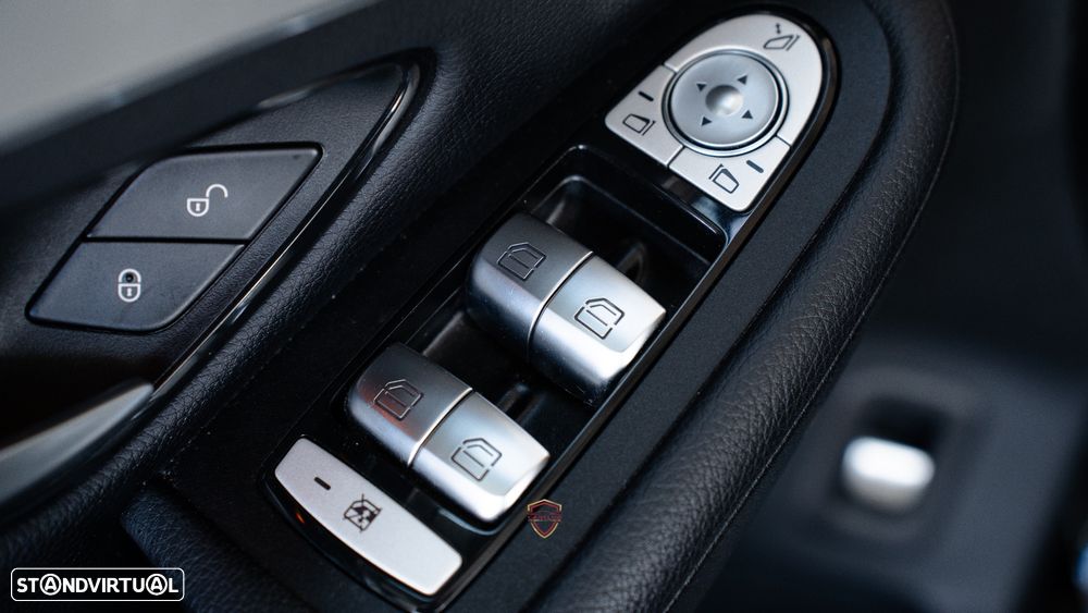 Mercedes-Benz GLC 300 de 4Matic - 15