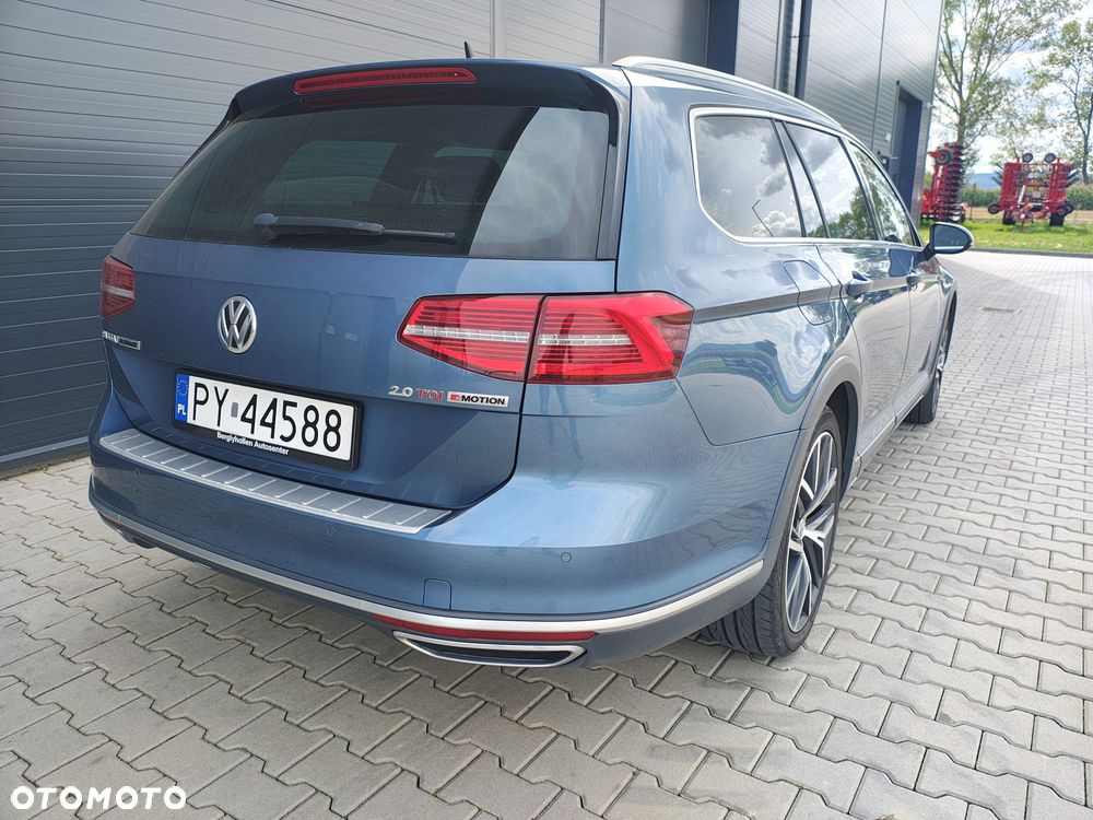Volkswagen Passat Alltrack 2.0 TDI Bi-Turbo SCR 4Mot DSG - 3