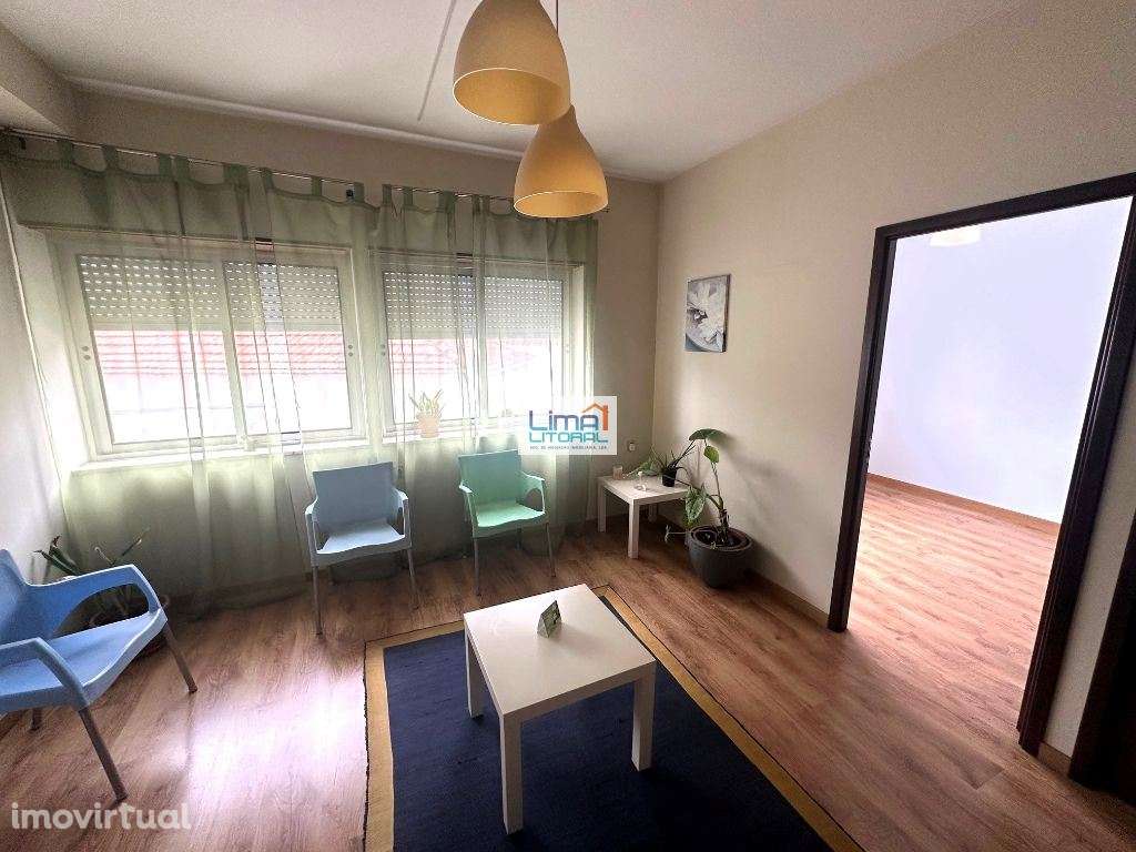 Sala em escritório partilhado - centro de Leiria - Grande imagem: 3/6