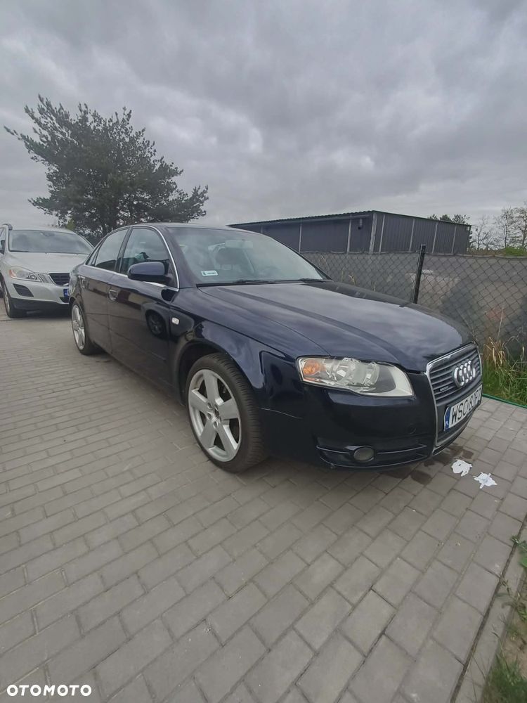 Audi A4 Limousine 2.0 T FSI - 1