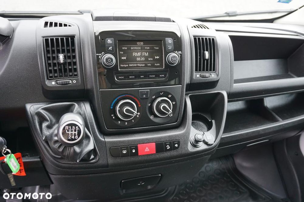 Peugeot / BOXER / 2,2 HDi / 140 KM / WYWROTKA / 72 000 KM - 24
