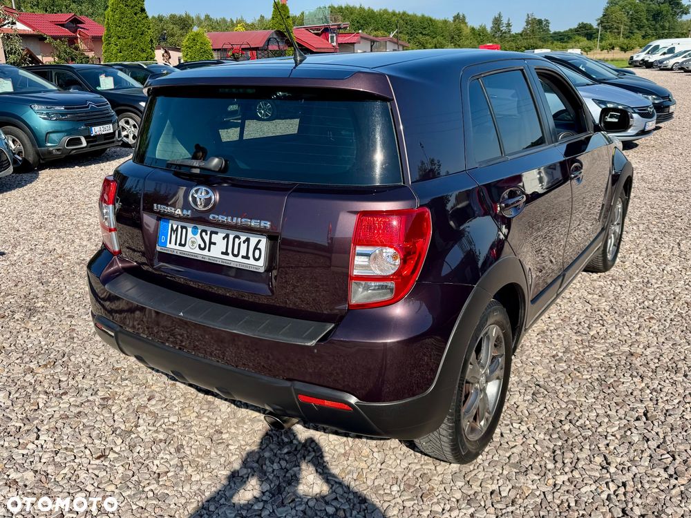 Toyota Urban Cruiser - 19