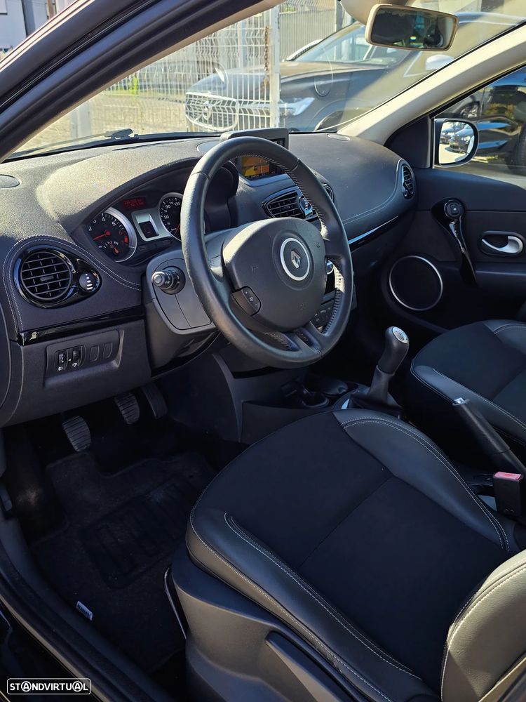 Renault Clio 1.2 16V Dynamique S - 18